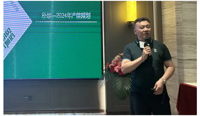 凝心聚勢-同行致遠-_-樸珍內蒙古核心客戶溝通會暨新品上市發(fā)布會圓滿舉辦_12.jpg